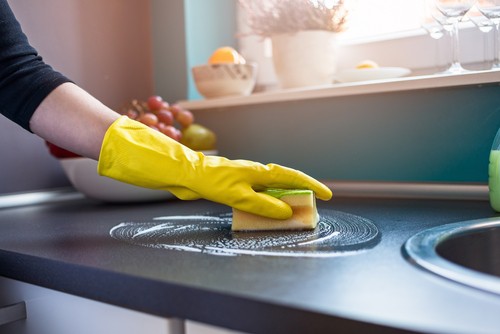 Pros & Cons of Part Time Live-out Maid - Part Time Cleaner