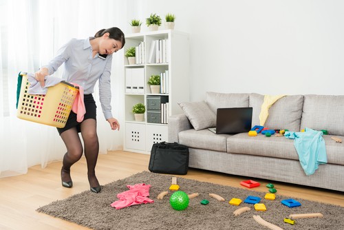 8 Advantages Of Hiring Weekly House Cleaning Service