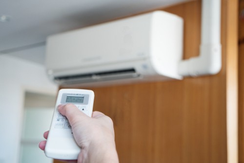 How To Clean Aircon The Right Way?